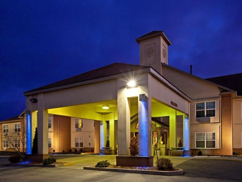 Holiday Inn Express & Suites Bad Axe, An Ihg Hotel Exterior photo